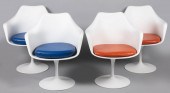 SET OF FOUR EERO SAARINEN STYL