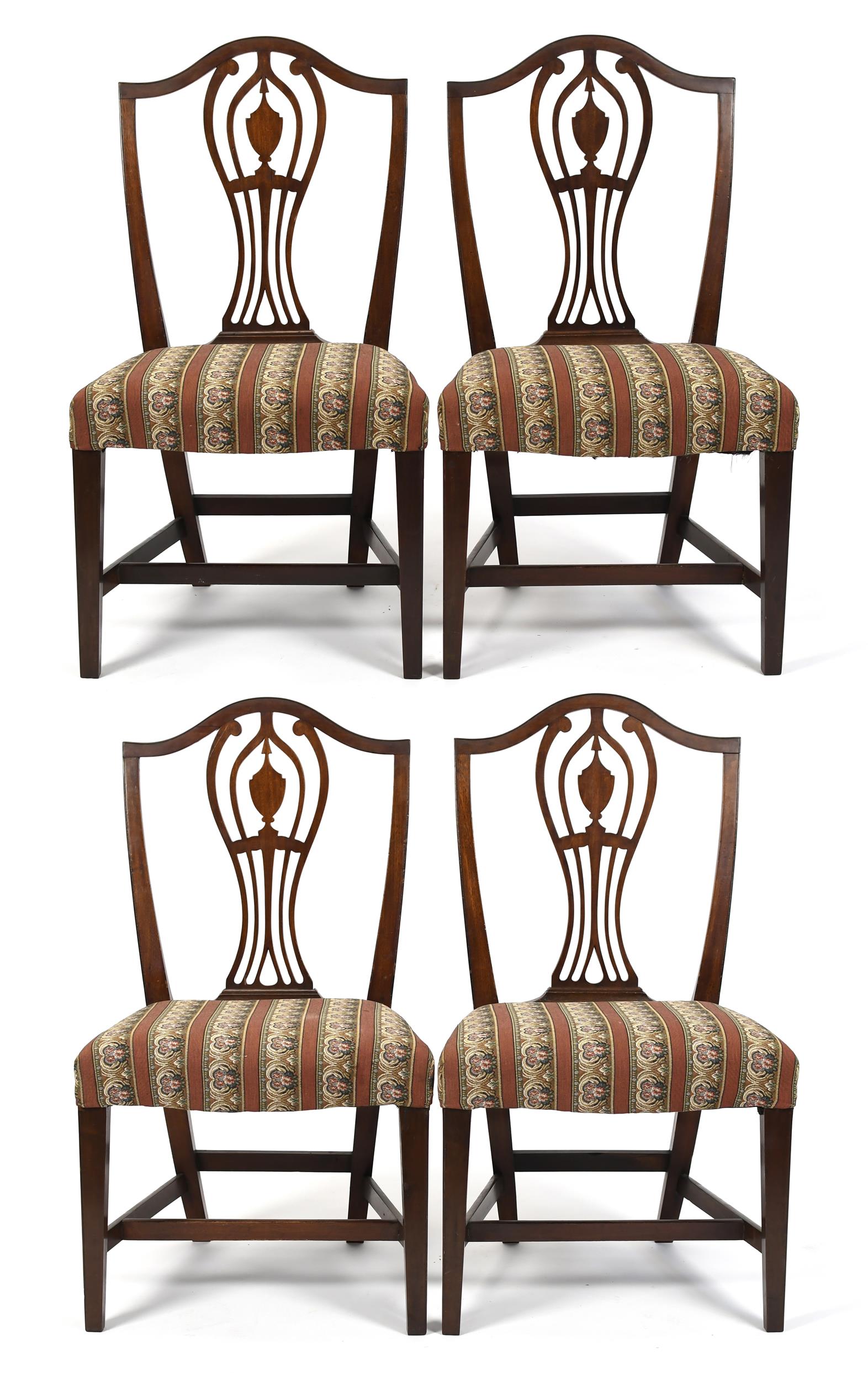 SET OF FOUR FEDERAL CT SIDE CHAIRS.