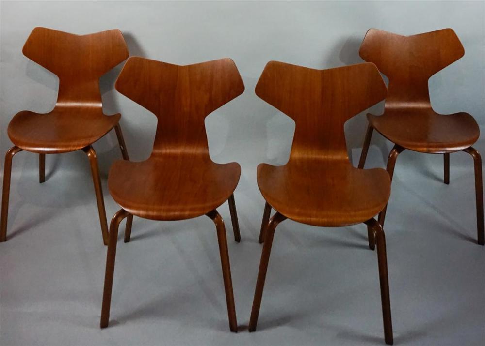 SET OF FOUR MID-CENTURY MODERN