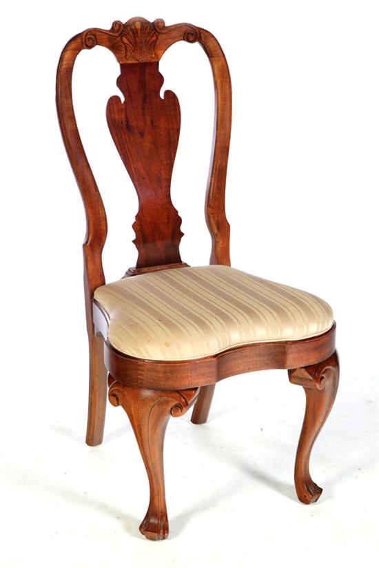 SET OF FRENCH-STYLE CHAIRS. 