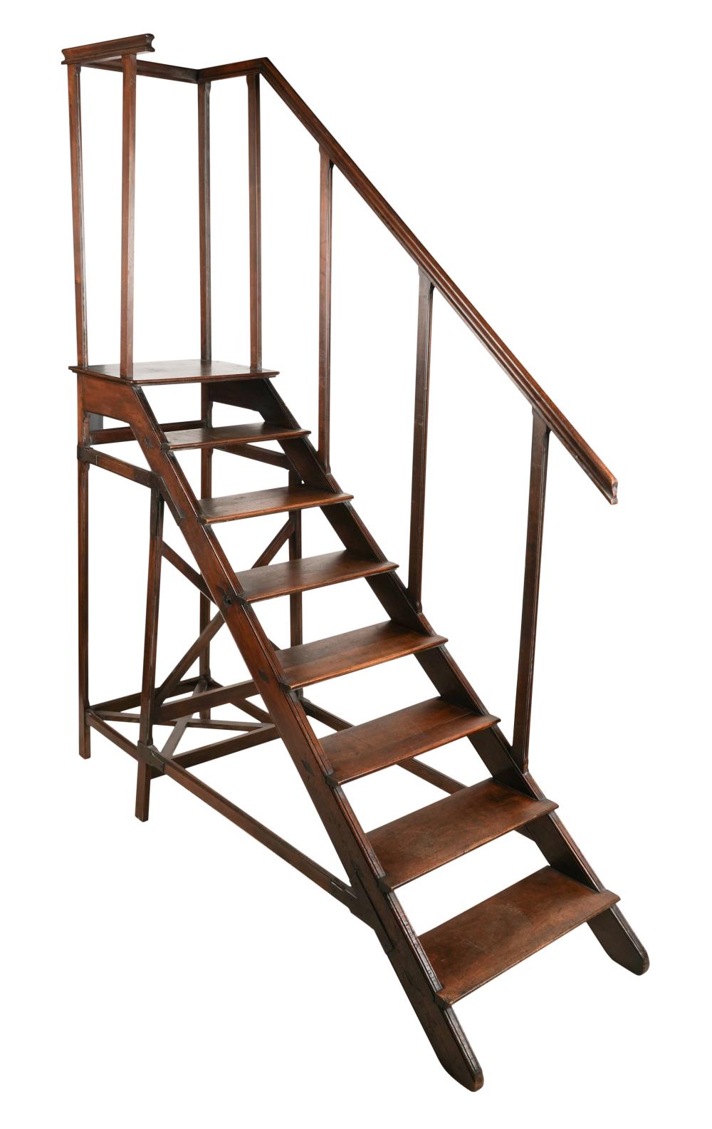 SET OF LIBRARY STEPSSet of