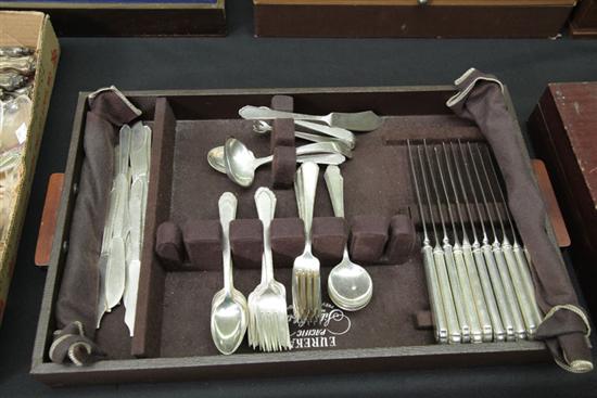 SET OF LUNT STERLING SILVER