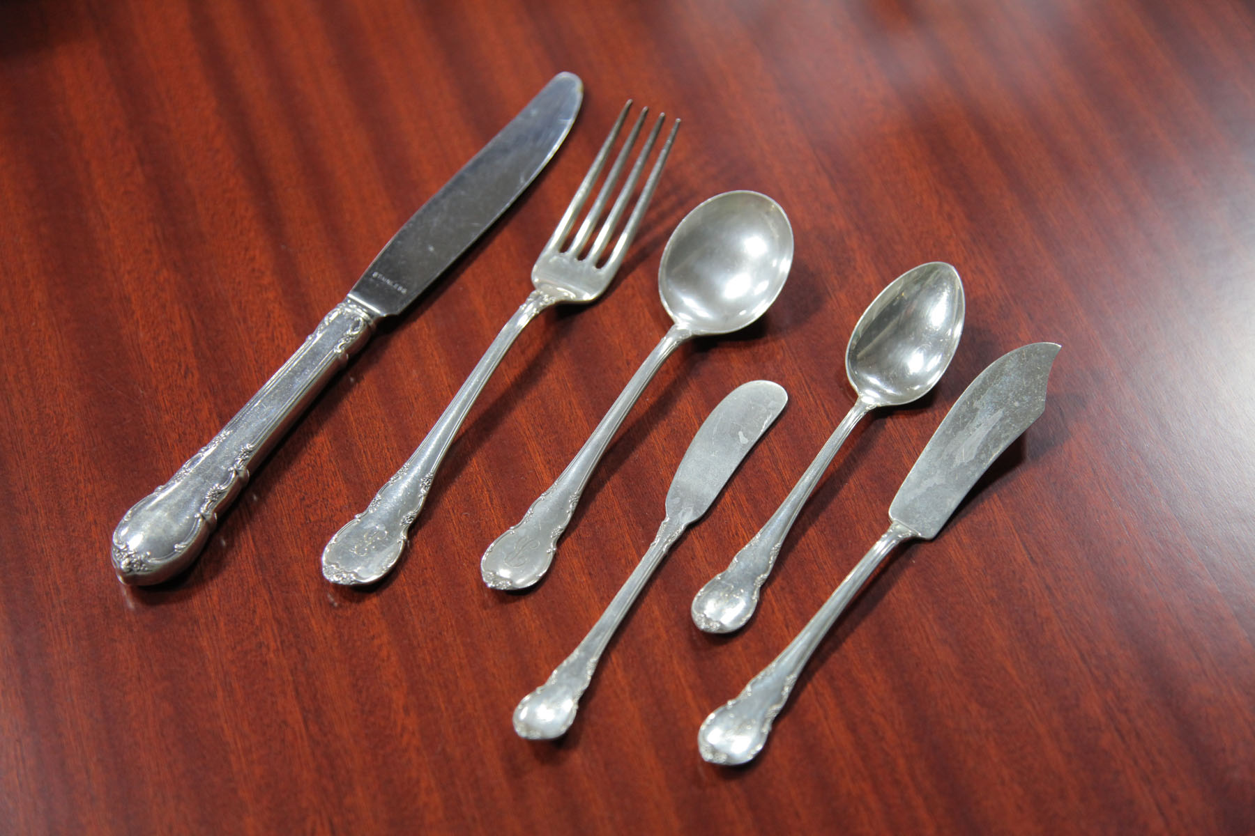 SET OF LUNT STERLING SILVER