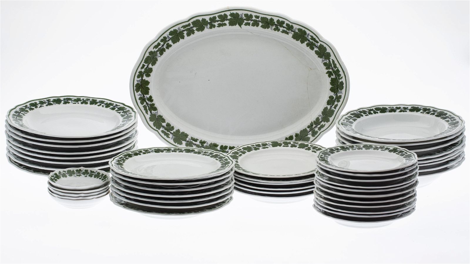SET OF MEISSEN PORCELAIN