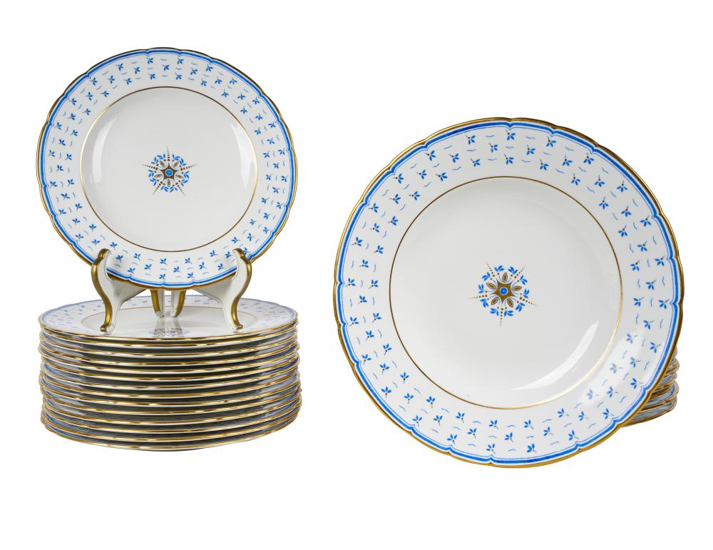 SET OF ROYAL CROWN DERBY