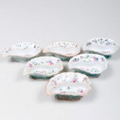 SET OF SIX CHINESE FAMILLE ROS