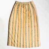SET OF SIX GREEN AND CREAM SIL