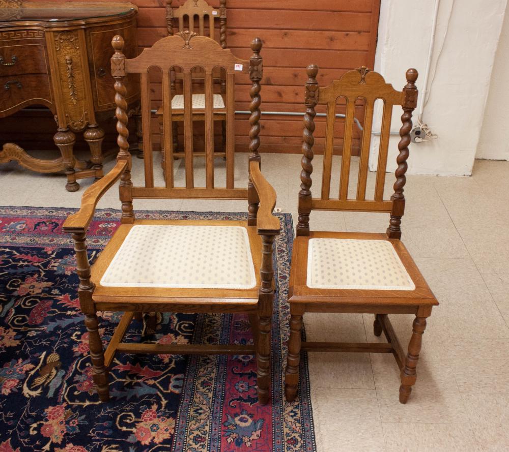 SET OF SIX OAK DINING CHAIRSSET