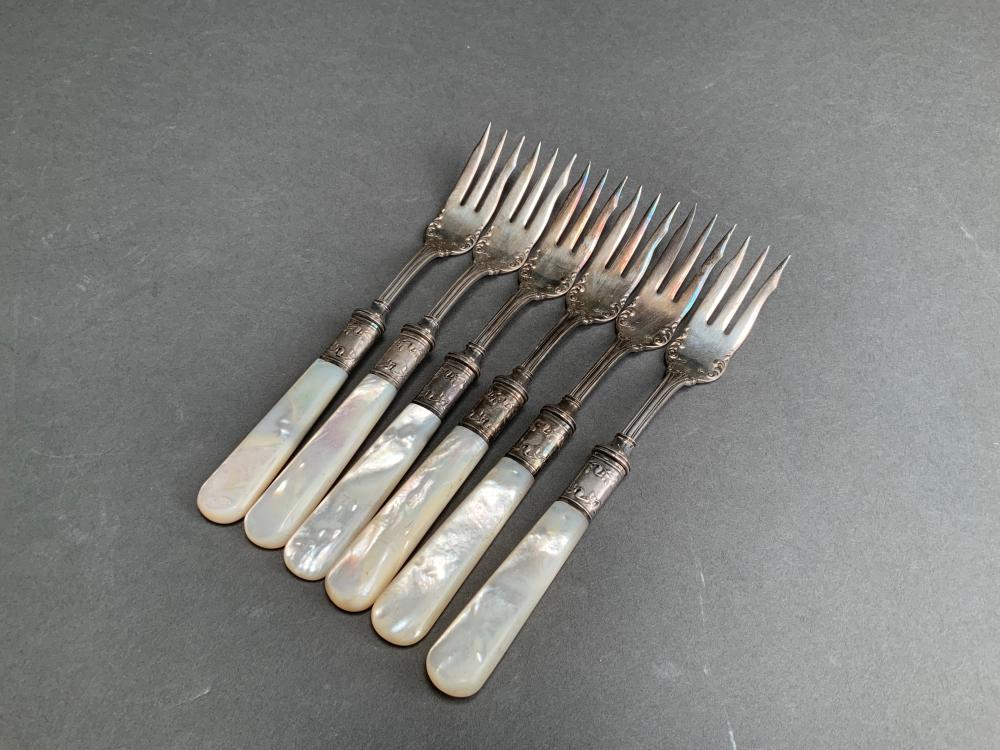 SET OF SIX STERLING SILVER BANDED