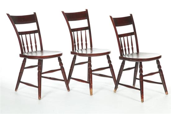 SET OF SIX WINDSOR SIDE CHAIRS. 