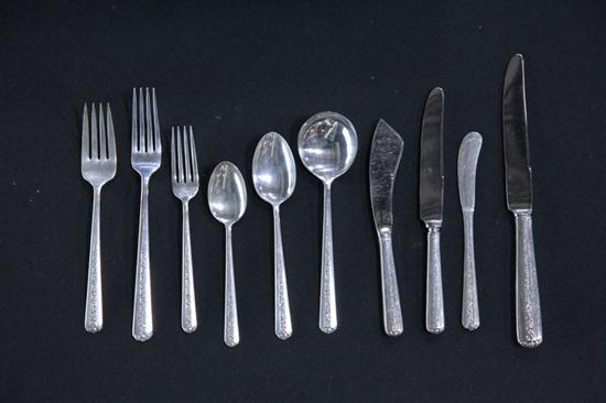 SET OF STERLING SILVER FLATWARE.