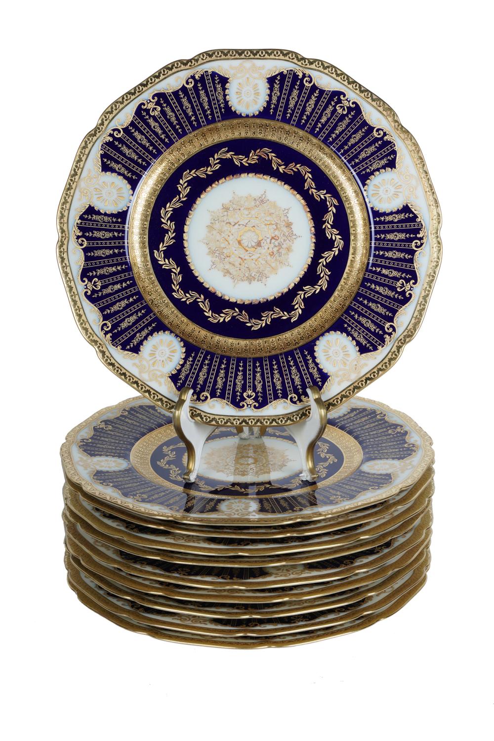 SET OF TEN BAVARIAN PORCELAIN