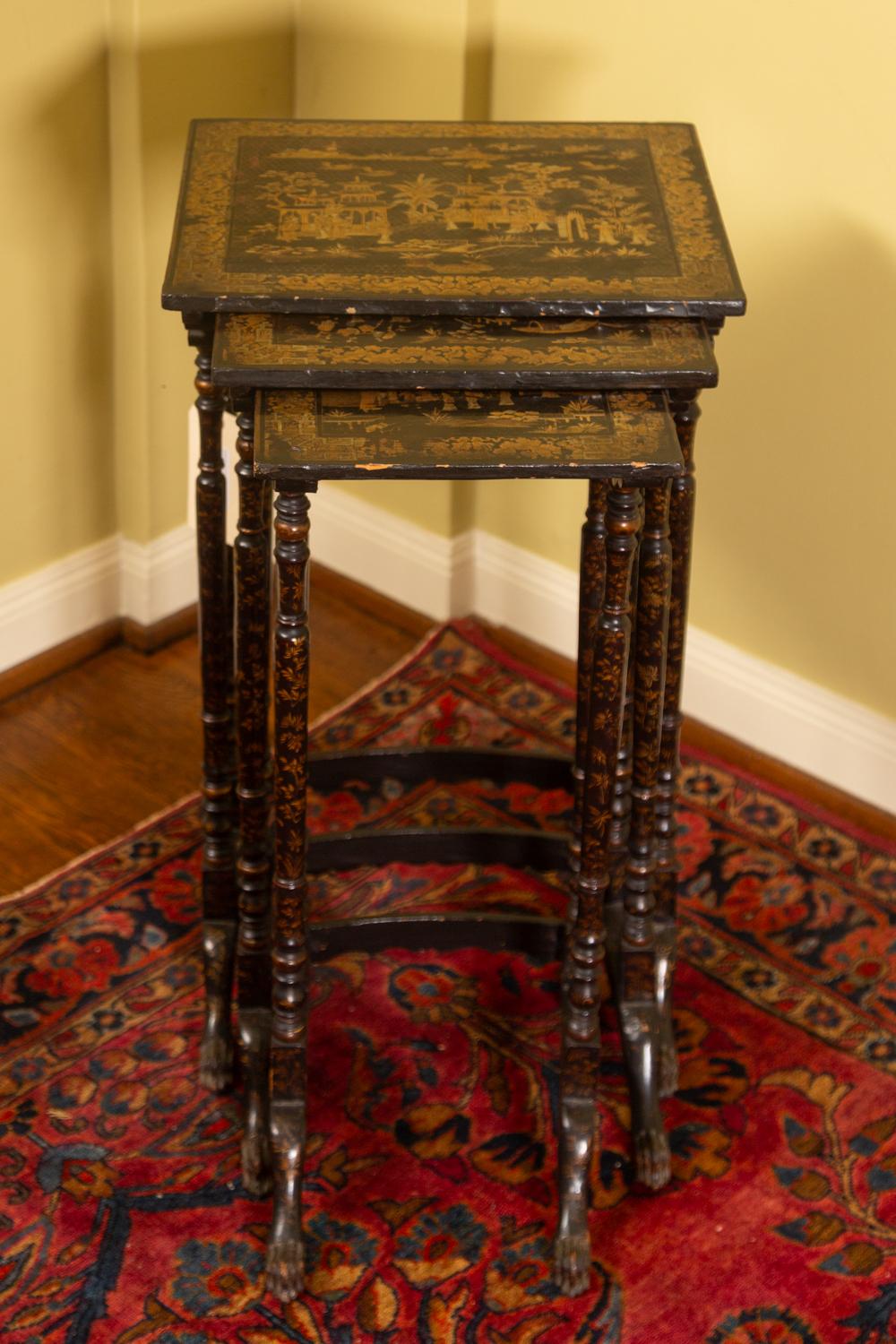 SET OF THREE CHINESE EXPORT