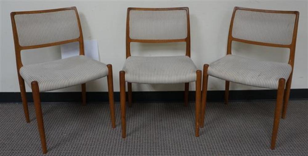 SET OF THREE MID-CENTURY MODERN