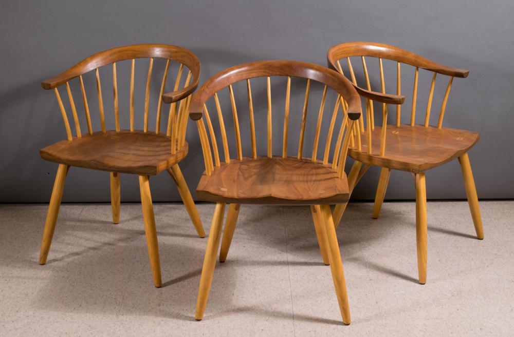 SET OF THREE THOMAS MOSER 'NEWPORT'