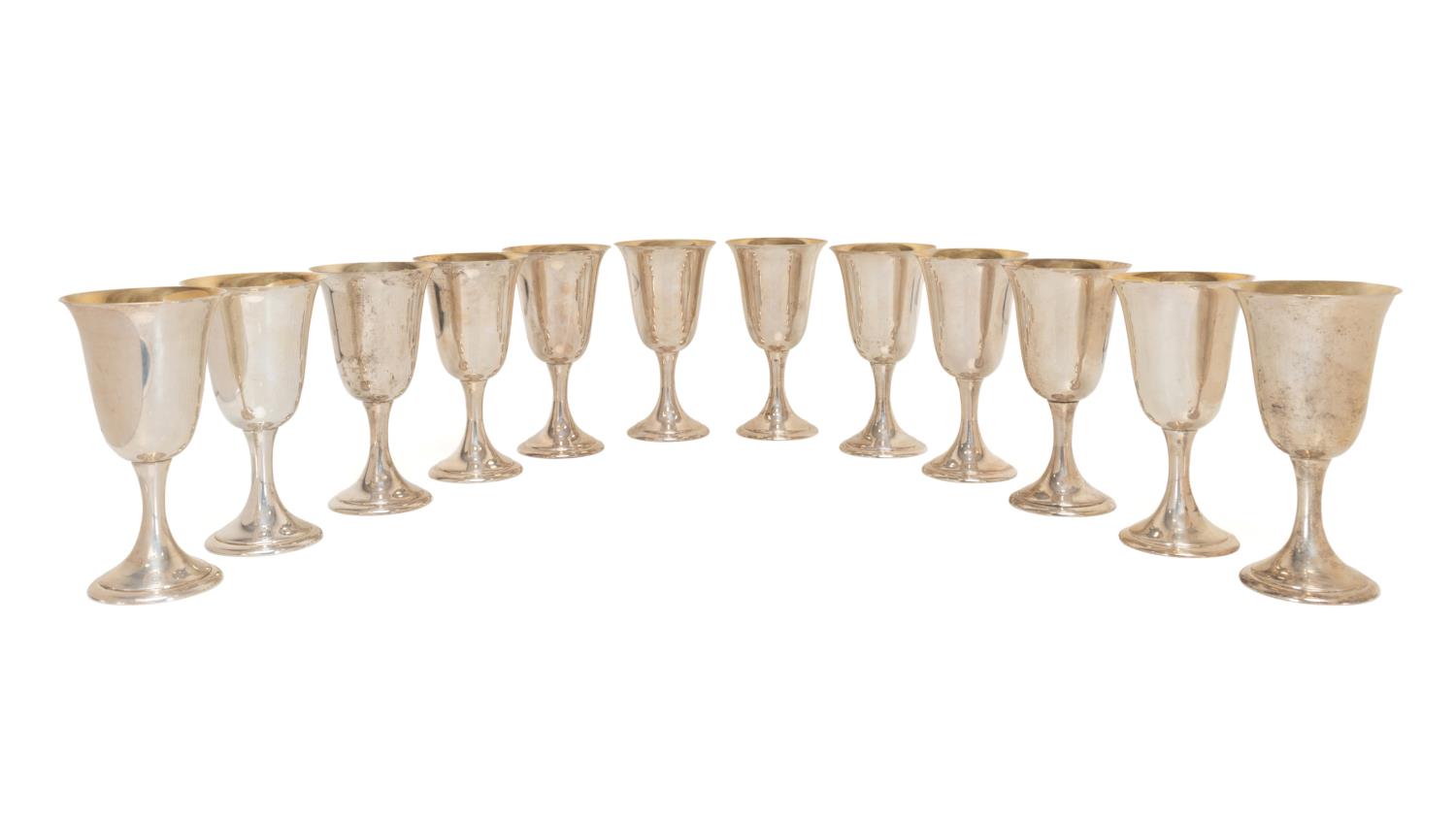 SET OF TWELVE AMERICAN STERLING