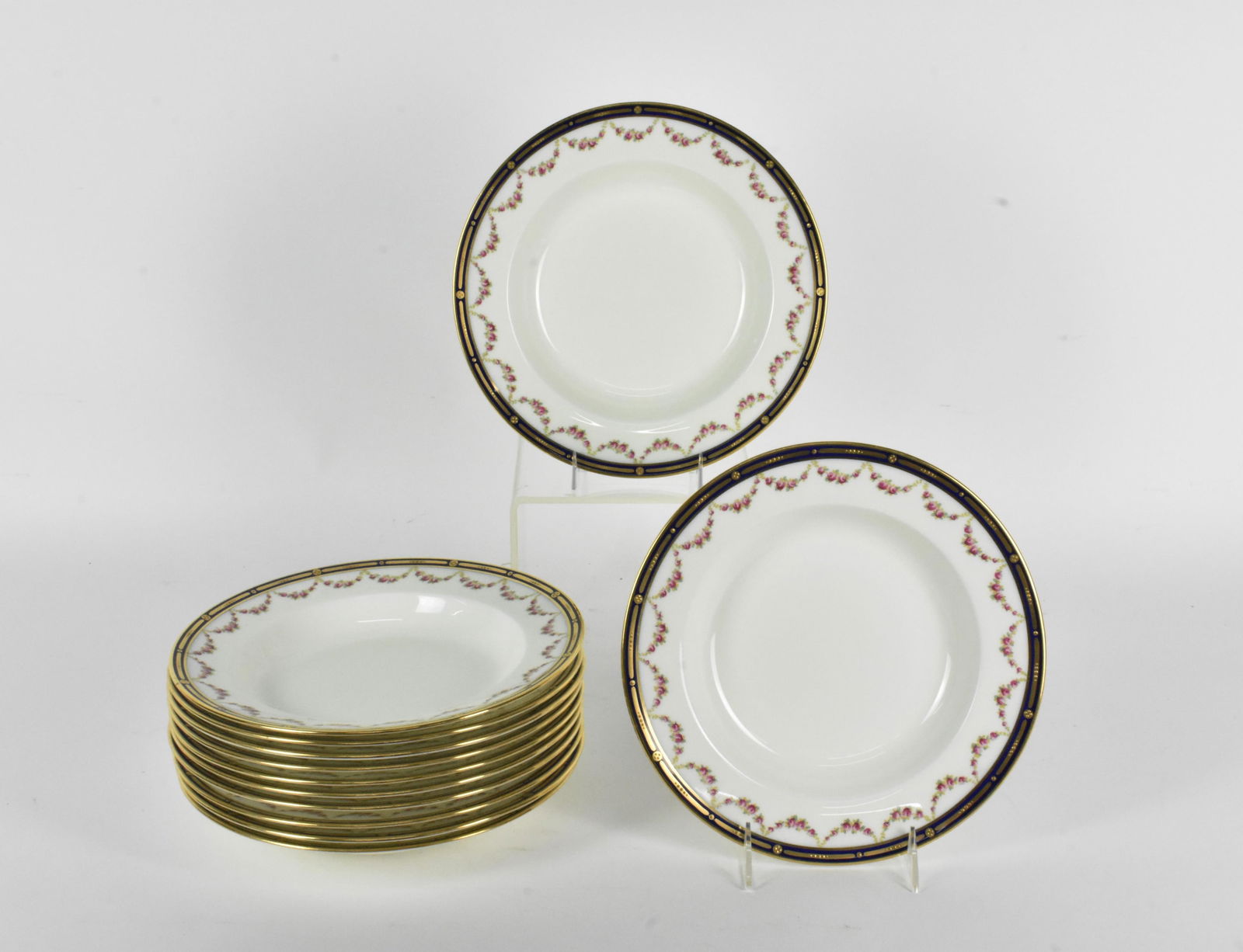 SET OF TWELVE ENGLISH CAULDON