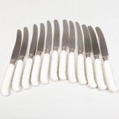 SET OF TWELVE ENGLISH PORCELAI