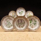 SET OF TWELVE FLORA DANICA POR
