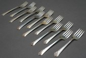 SET OF TWELVE ONEIDA HEIRLOOM