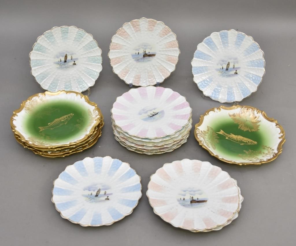 Set of twelve porcelain ship desert