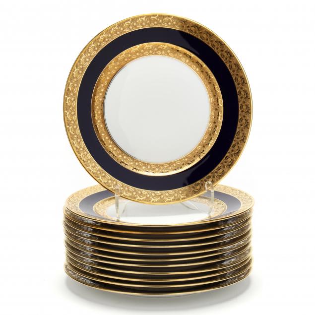 SET OF TWELVE ROSENTHAL DINNER