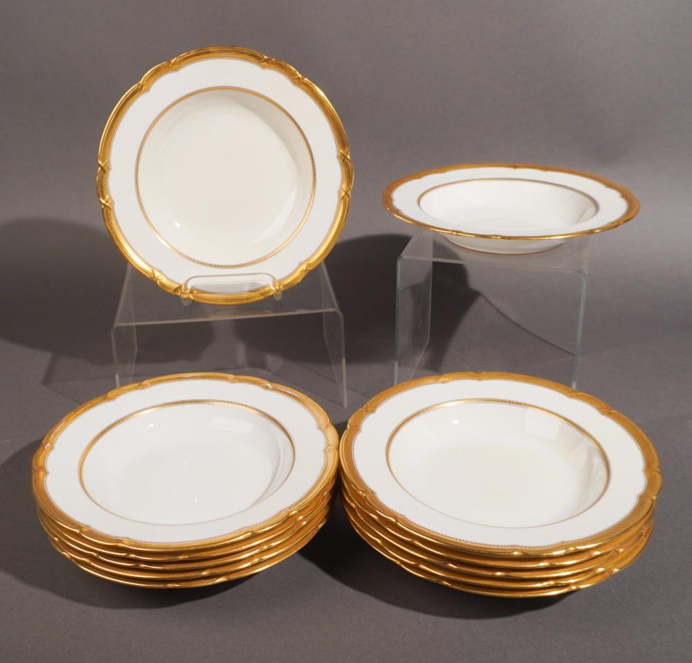 SET OF TWELVE SPODE COPELAND