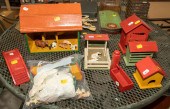 SET OF VINTAGE WOOD FARM BUILD