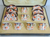 SET ROYAL CROWN DERBY CUPS & S