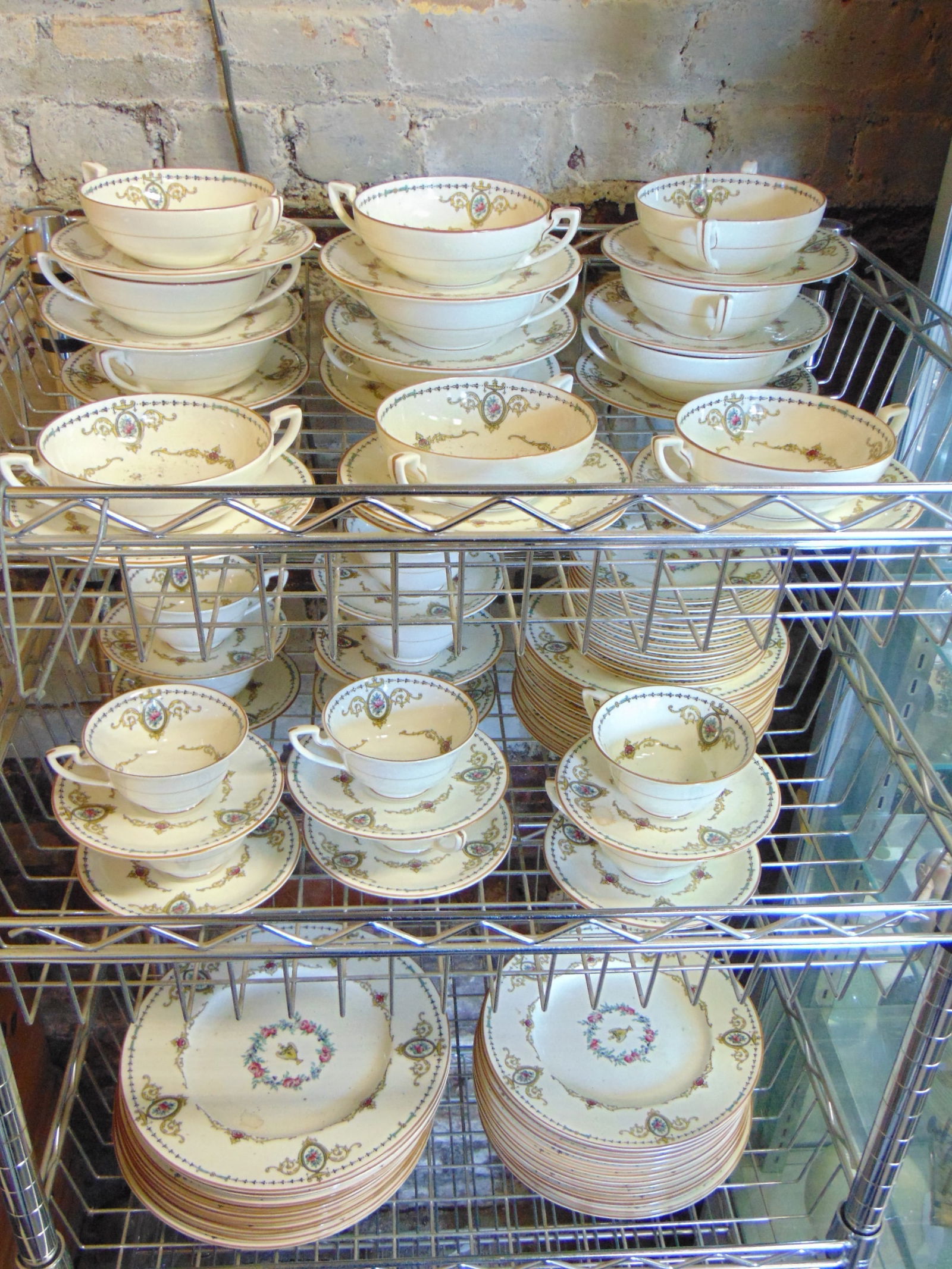 SET ROYAL WORCESTER PORCELAIN