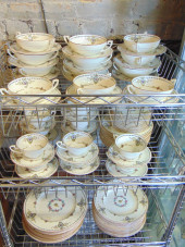 SET ROYAL WORCESTER PORCELAIN