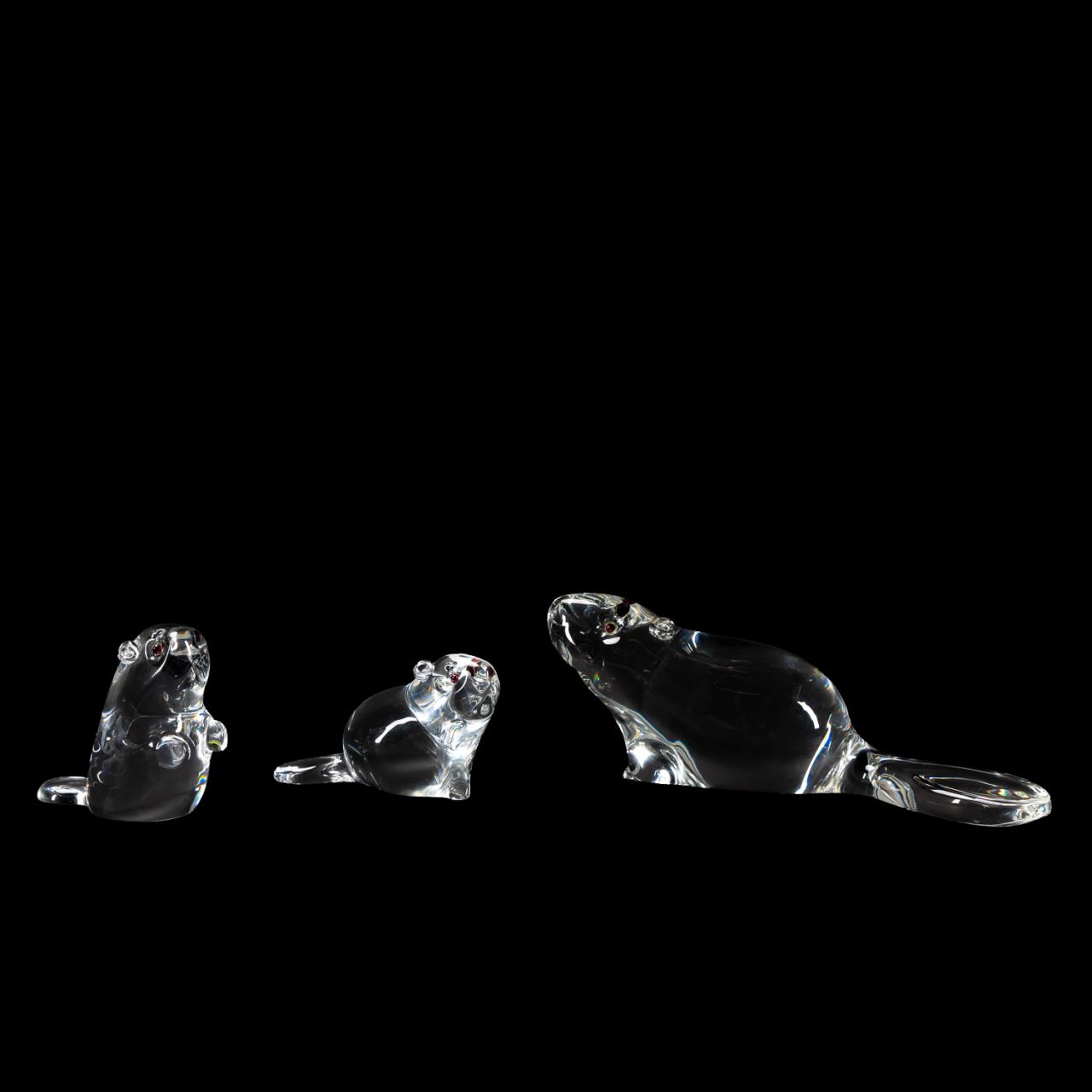 SET, THREE STEUBEN CRYSTAL BEAVER