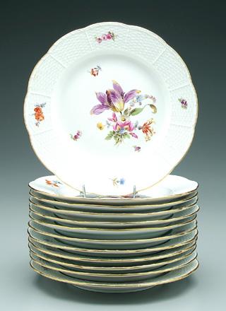Set twelve Meissen service
