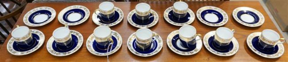 SET WITH 10 WEDGWOOD BLUE AND