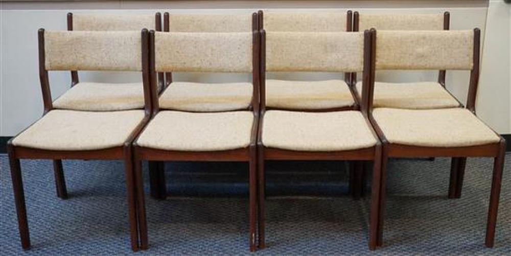 SET WITH EIGHT FIDAHLS ROSEWOOD