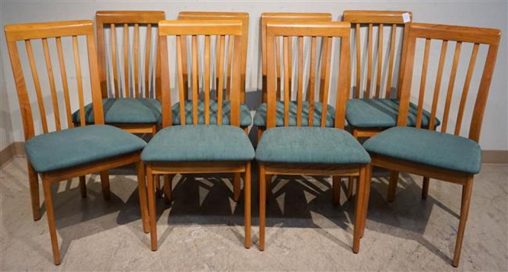 SET WITH EIGHT NORDIC FURNITURE