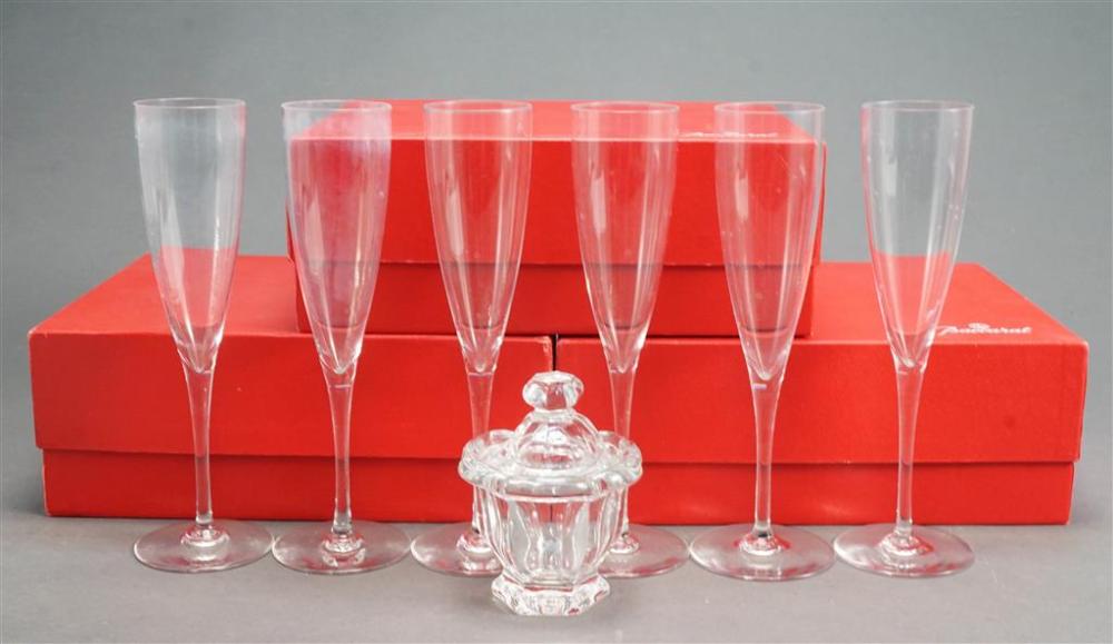 SET WITH SIX BACCARAT CRYSTAL