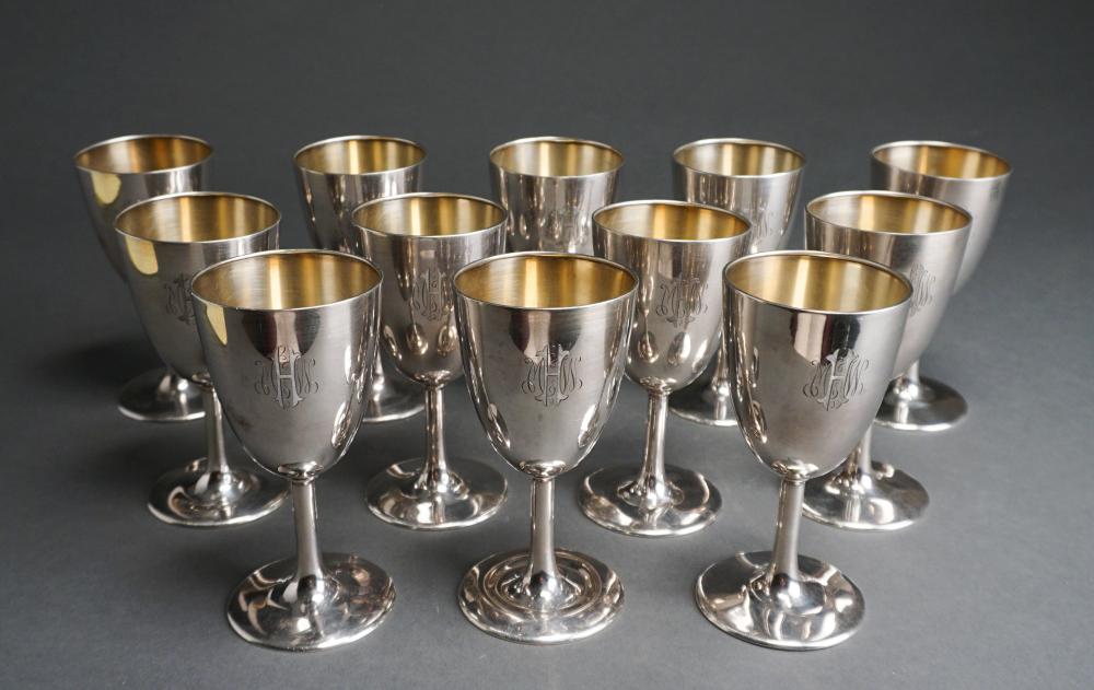 SET WITH TWELVE FRANK SMITH