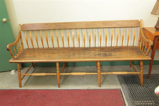 SETTLE BENCH. Walnut  arrowback