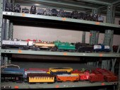 Seven assorted Lionel plastic