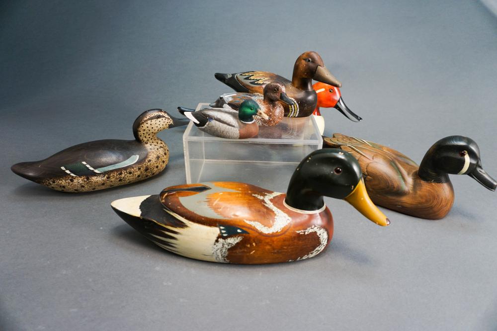 SEVEN ASSORTED PAINTED CARVED