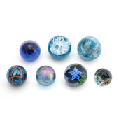 SEVEN ASSORTED SIGNED ART GLAS