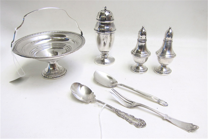 SEVEN ASSORTED STERLING FLATWARE