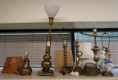 SEVEN ASSORTED TABLE LAMPSSeve