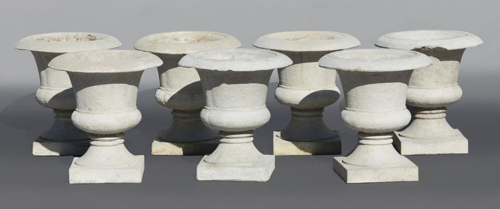 SEVEN CONCRETE CAMPAGNA FORM GARDEN