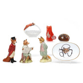 SEVEN FIGURAL FOX THEMED ACCES
