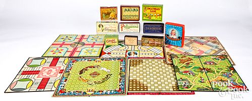 SEVEN GAME BOARD AND UTENSIL