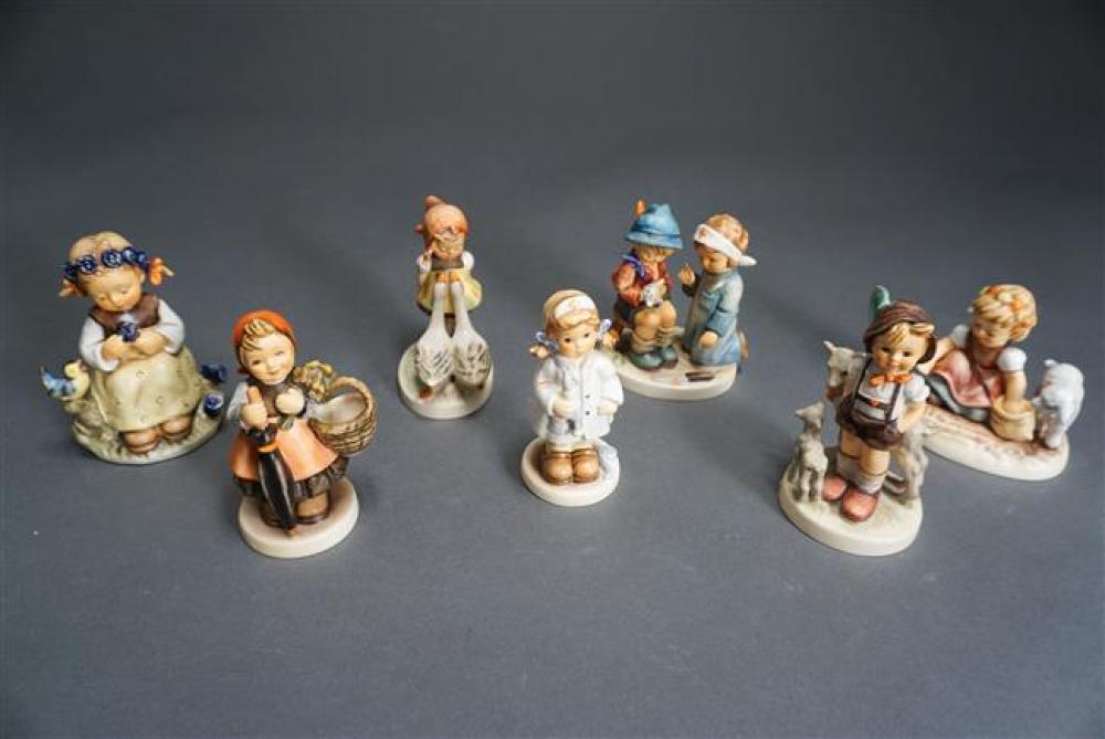 SEVEN HUMMEL FIGURINESSeven