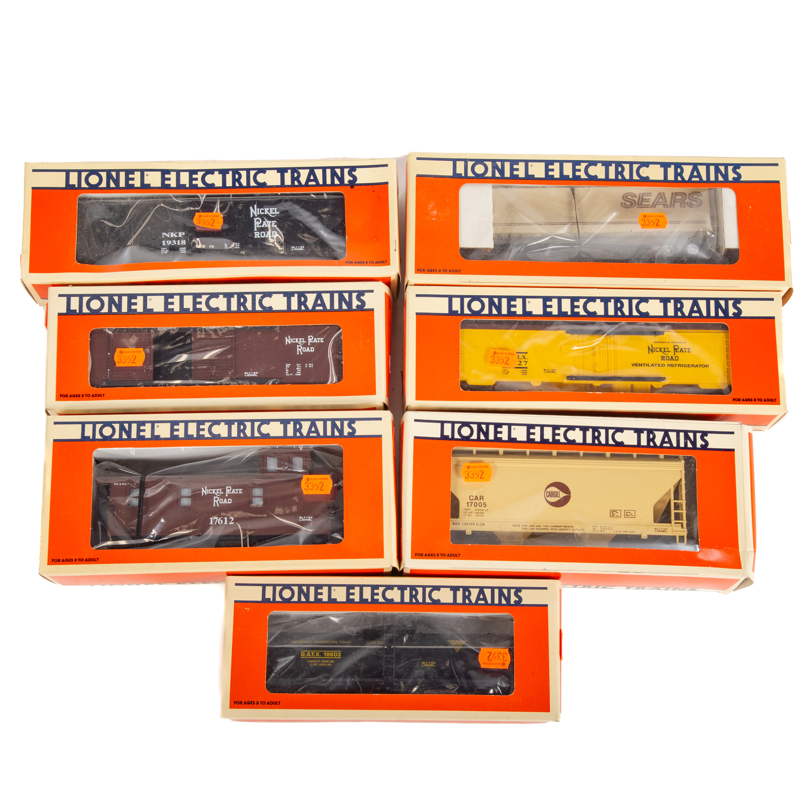 SEVEN LIONEL FREIGHT CARS Including
