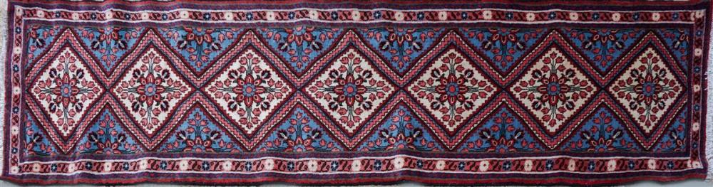 SEVEN MEDALLION WOOL RUNNERSEVEN